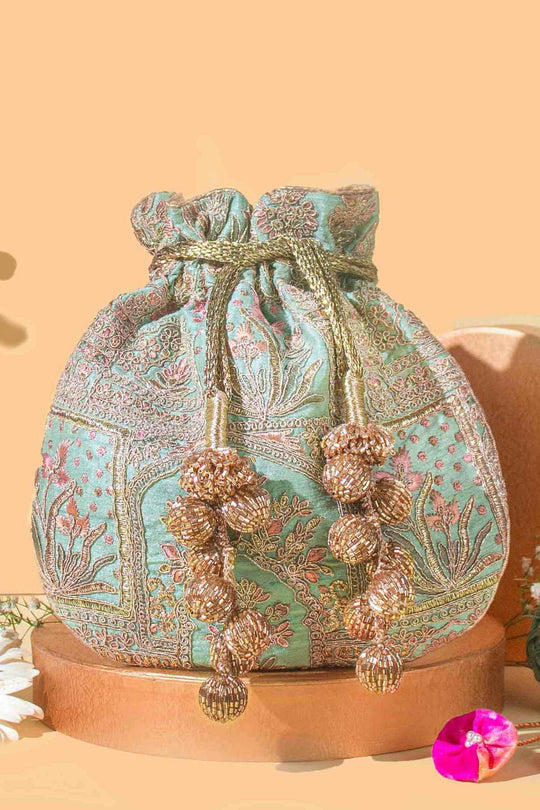 Amer turquoise potli
AM-PT-0723-0007