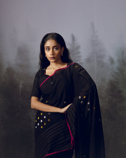 Black Zari Lines Jamdani Cotton Saree
