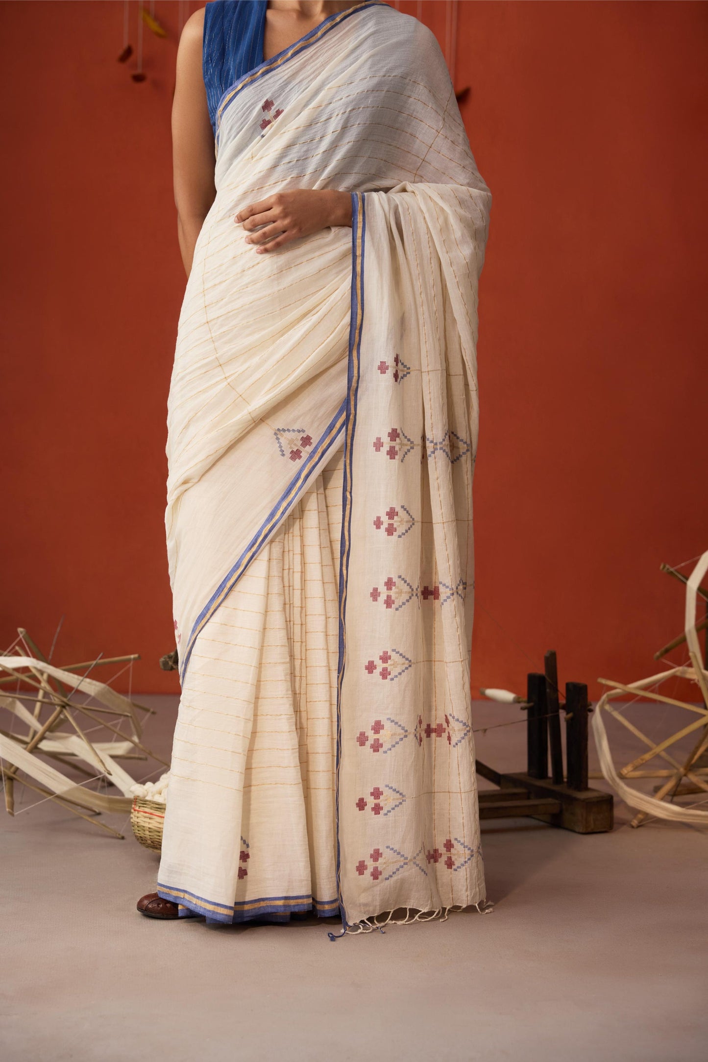 OffWhite Zari Striped Jamdani Cotton Saree