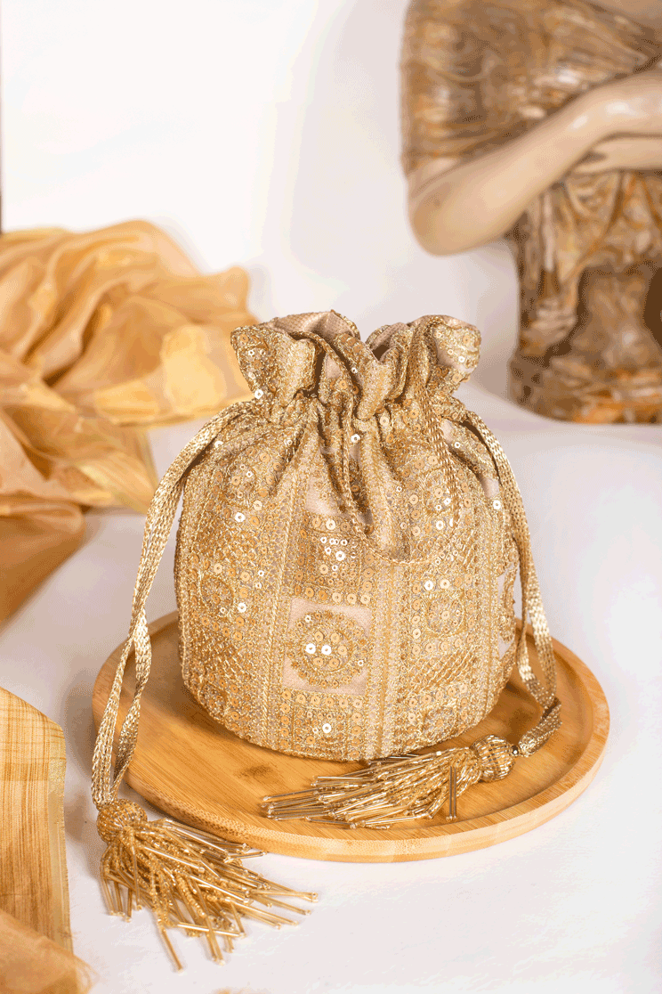 Bella Gold Potli Bag_AM_PT_0320_0005