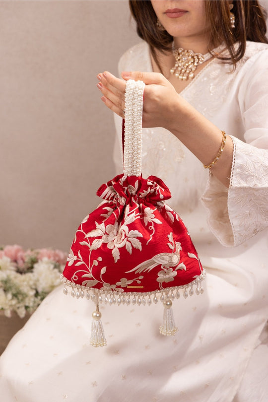 Bulbul Embroidered Top handle Potli - Red
AM-PT-0726-0011